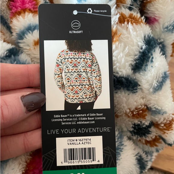 Eddie Bauer Women’s Vanilla Aztec Plush ¼ ZIp Size XL - Picture 9 of 11